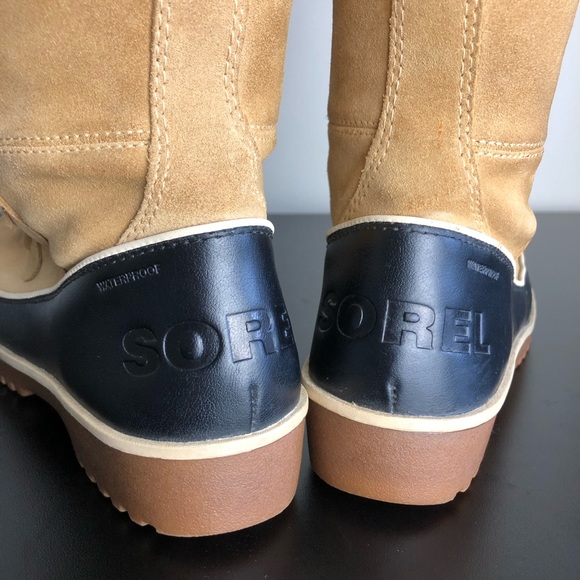 Sorel Tivoli High II Winter Boots (size 7) - Picture 7 of 11